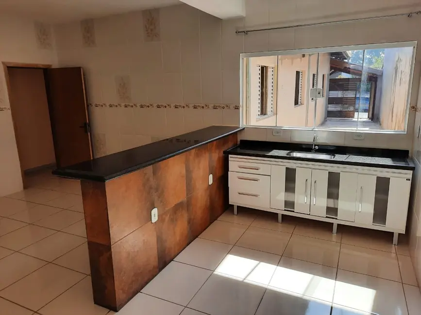 Foto 3 de Casa com 3 quartos à venda, 89m2 em Vila Rica, Pindamonhangaba - SP