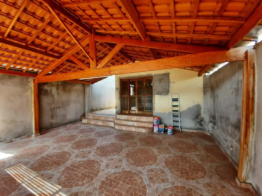 Foto 2 de Casa com 3 quartos à venda, 89m2 em Vila Rica, Pindamonhangaba - SP