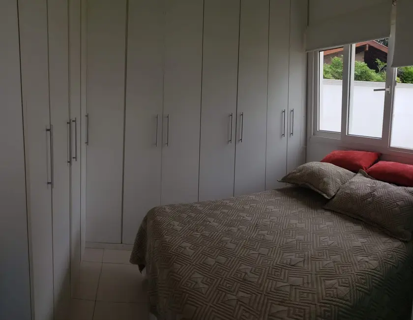 Foto 6 de Casa de Condomínio com 4 quartos à venda, 343m2 em Socorro, Pindamonhangaba - SP