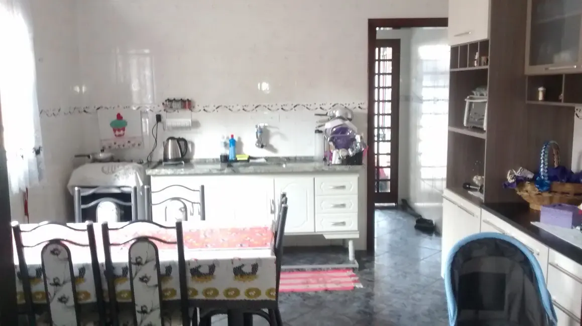 Foto 5 de Sobrado com 3 quartos à venda, 136m2 em Cidade Nova, Pindamonhangaba - SP