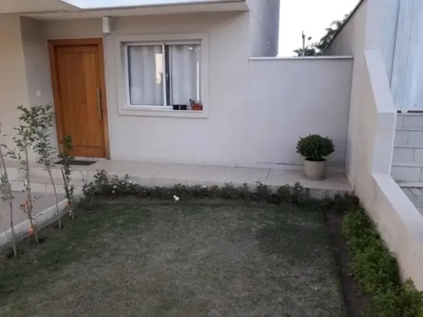 Sobrado com 4 quartos à venda, 136m2 em Sao Jose Dos Campos - SP - imagem 2 Foto 2 de Sobrado com 4 quartos à venda, 136m2 em Sao Jose Dos Campos - SP