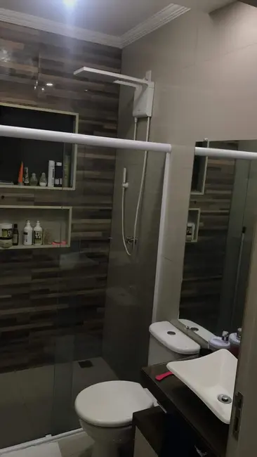 Foto 3 de Casa com 2 quartos à venda, 77m2 em Residencial Comercial Cidade Vista Alegre, Pindamonhangaba - SP