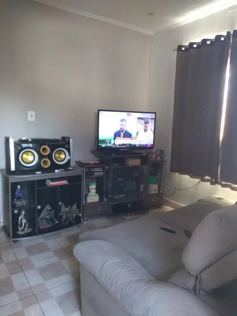 Foto 2 de Casa com 3 quartos à venda, 178m2 em Maria Áurea, Pindamonhangaba - SP