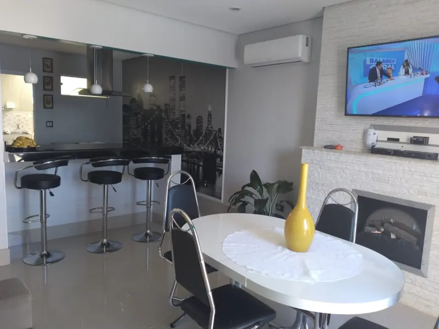 Foto 6 de Casa com 3 quartos à venda, 124m2 em Residencial Estoril, Taubate - SP