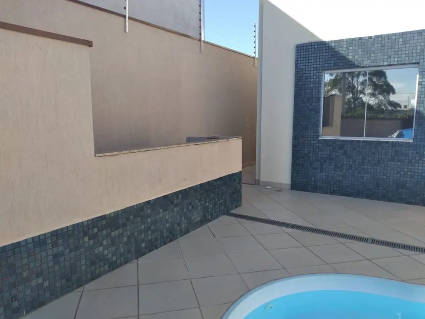 Casa com 3 quartos à venda, 124m2 em Residencial Estoril, Taubate - SP - imagem 2 Foto 2 de Casa com 3 quartos à venda, 124m2 em Residencial Estoril, Taubate - SP