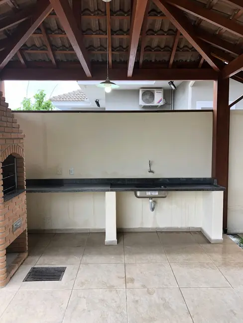 Foto 6 de Casa com 3 quartos à venda, 444m2 em Nossa Senhora do Perpétuo Socorro, Pindamonhangaba - SP