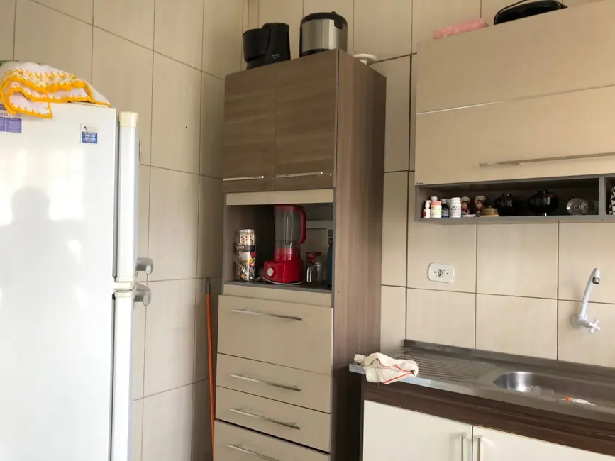 Casa com 5 quartos à venda, 180m2 em Jardim Cristina, Pindamonhangaba - SP - imagem 8 Foto 8 de Casa com 5 quartos à venda, 180m2 em Jardim Cristina, Pindamonhangaba - SP