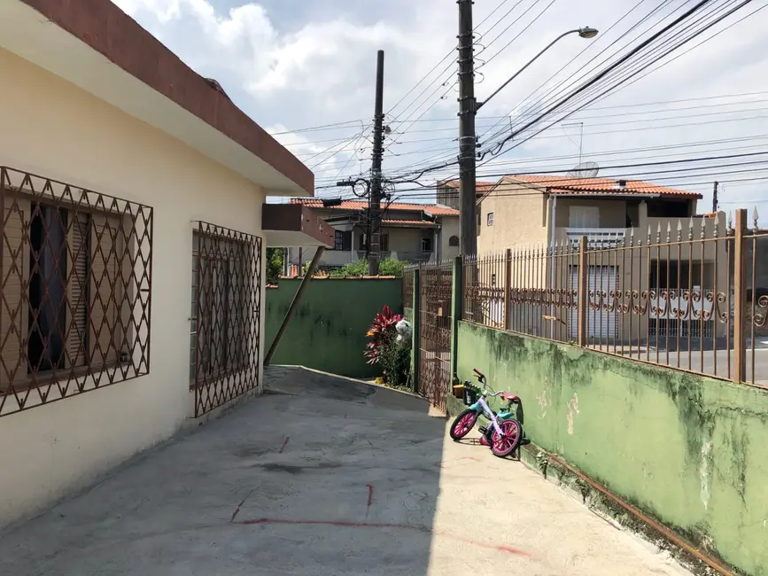 Foto 2 de Casa com 5 quartos à venda, 180m2 em Jardim Cristina, Pindamonhangaba - SP