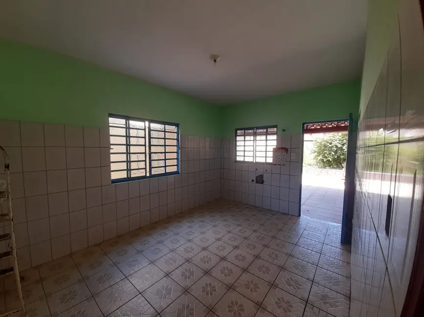 Foto 8 de Casa com 2 quartos à venda, 178m2 em Centro, Tremembe - SP