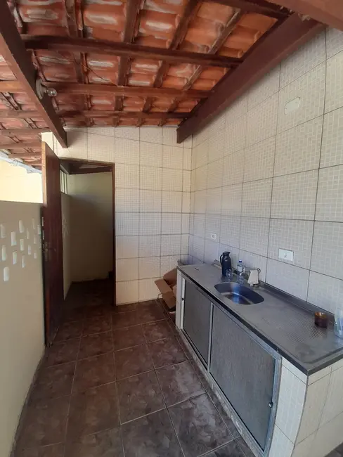 Foto 4 de Casa com 2 quartos à venda, 178m2 em Centro, Tremembe - SP