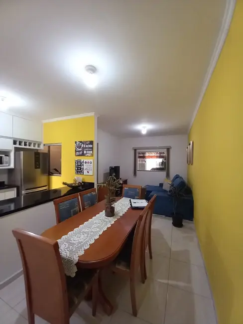 Foto 7 de Casa com 2 quartos à venda, 125m2 em Residencial Estoril, Taubate - SP
