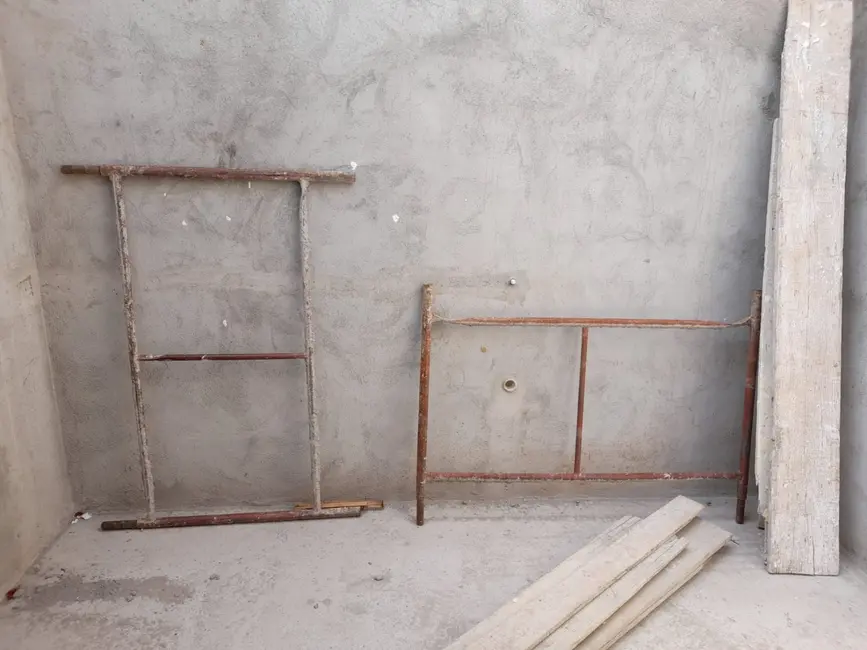 Foto 7 de Casa com 2 quartos à venda, 75m2 em Jardim Eloyna, Pindamonhangaba - SP