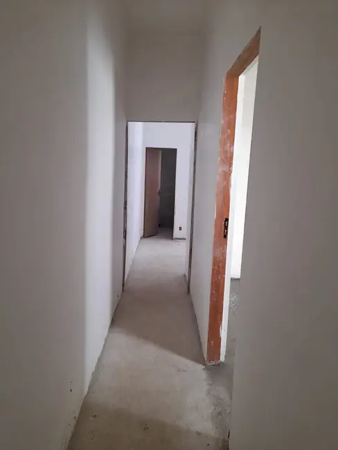 Foto 3 de Casa com 2 quartos à venda, 75m2 em Jardim Eloyna, Pindamonhangaba - SP