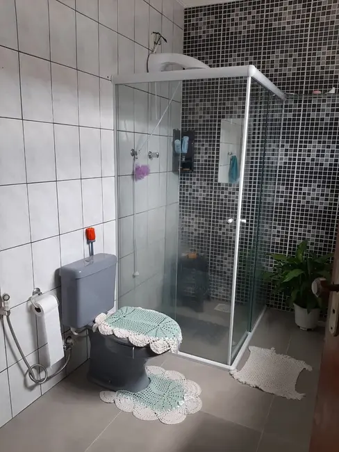 Foto 8 de Casa com 4 quartos à venda, 171m2 em Santana, Pindamonhangaba - SP