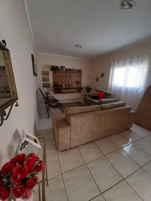Foto 9 de Casa com 4 quartos à venda, 171m2 em Santana, Pindamonhangaba - SP