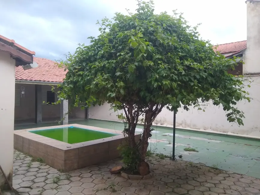Foto 9 de Casa com 2 quartos à venda, 220m2 em Roseira - SP