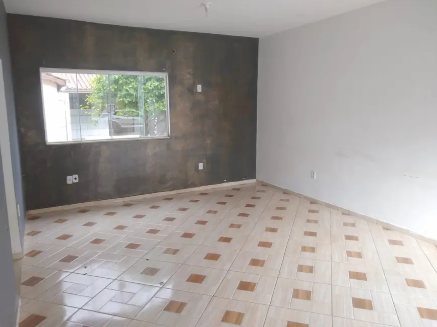 Foto 7 de Casa com 2 quartos à venda, 220m2 em Roseira - SP