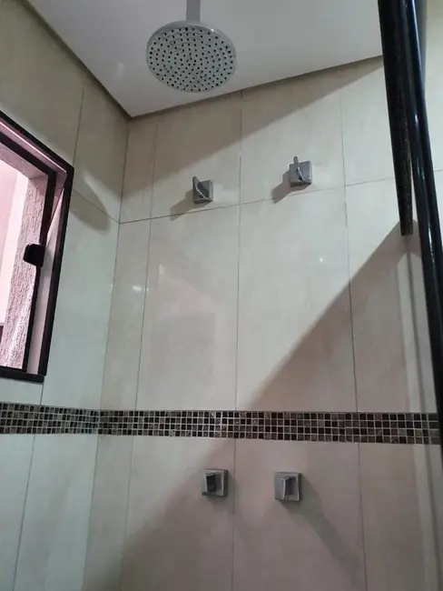 Foto 5 de Casa com 3 quartos à venda, 132m2 em Vista Alegre, Taubate - SP