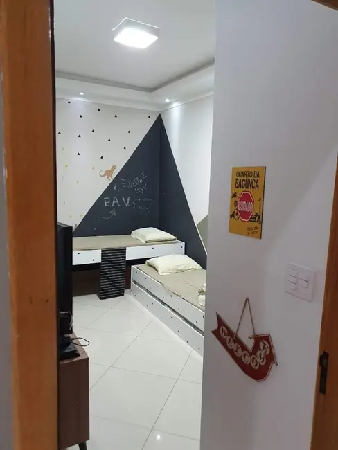 Foto 9 de Casa com 3 quartos à venda, 132m2 em Vista Alegre, Taubate - SP