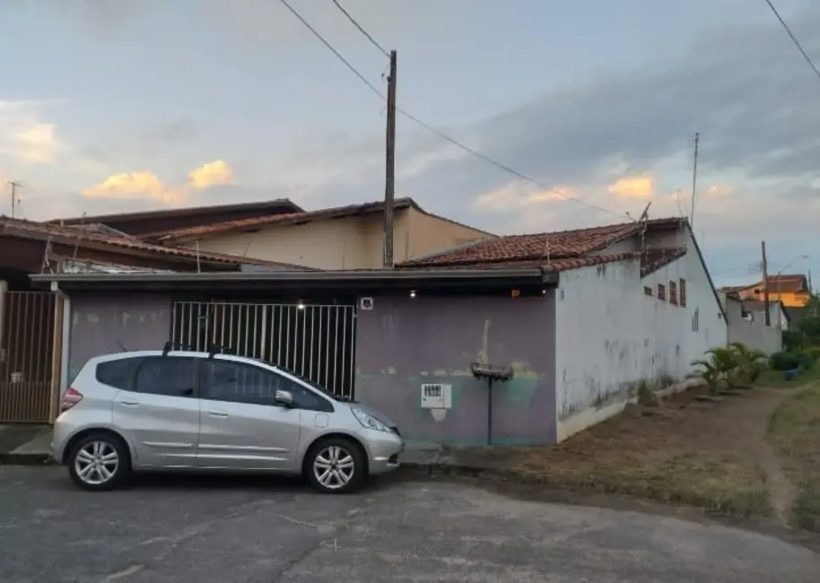 Foto 2 de Casa com 2 quartos à venda, 57m2 em Pindamonhangaba - SP