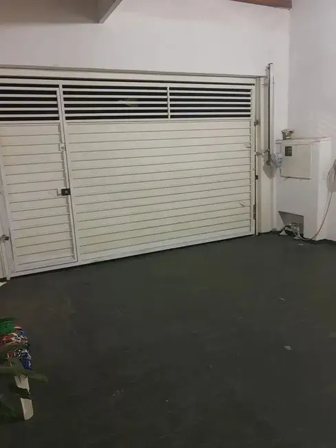 Foto 1 de Casa com 2 quartos à venda, 90m2 em Parque Piratininga, Taubate - SP