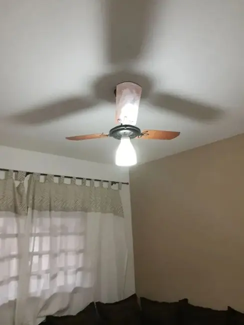 Foto 7 de Casa com 2 quartos à venda, 90m2 em Parque Piratininga, Taubate - SP