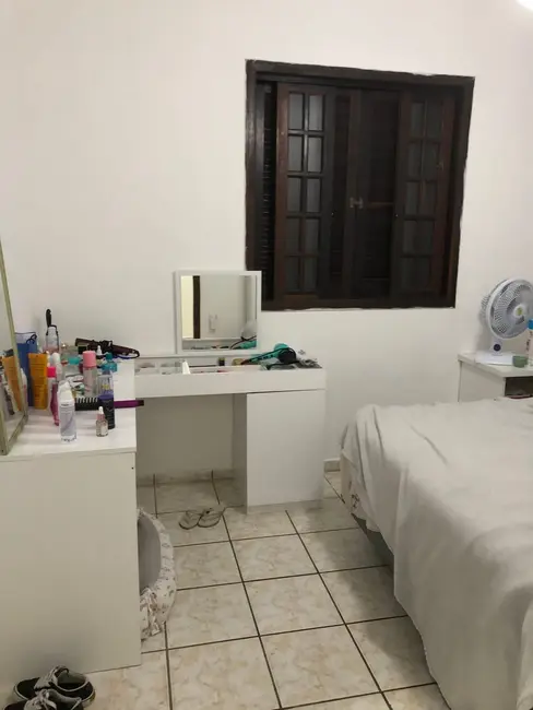 Foto 4 de Casa com 3 quartos à venda, 74m2 em Pindamonhangaba - SP