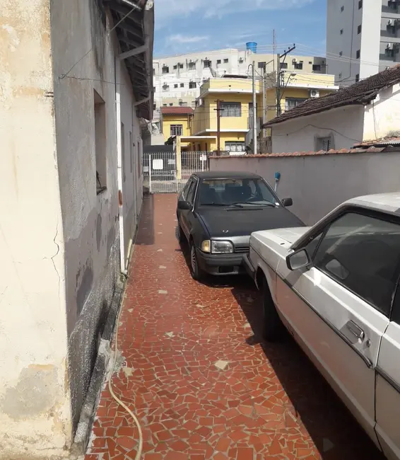 Casa com 3 quartos à venda, 180m2 em Aparecida - SP - imagem 8 Foto 8 de Casa com 3 quartos à venda, 180m2 em Aparecida - SP