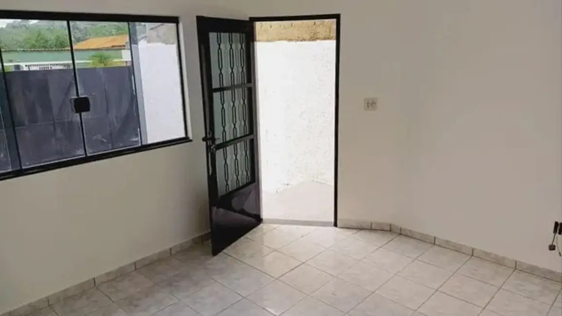 Foto 6 de Casa com 2 quartos à venda em Jardim Gurilândia, Taubate - SP