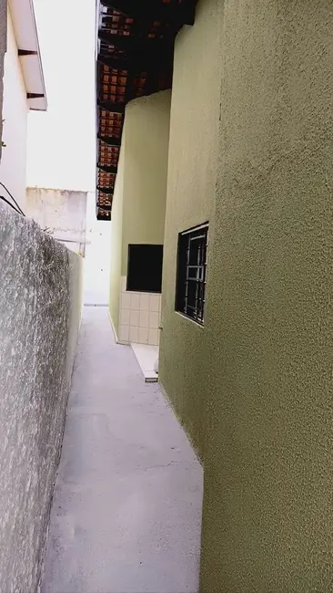 Foto 9 de Casa com 2 quartos à venda em Jardim Gurilândia, Taubate - SP