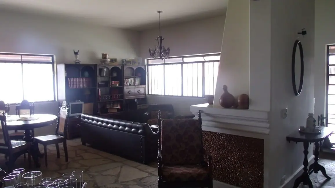 Foto 9 de Casa com 4 quartos à venda, 378m2 em Alto do Cardoso, Pindamonhangaba - SP