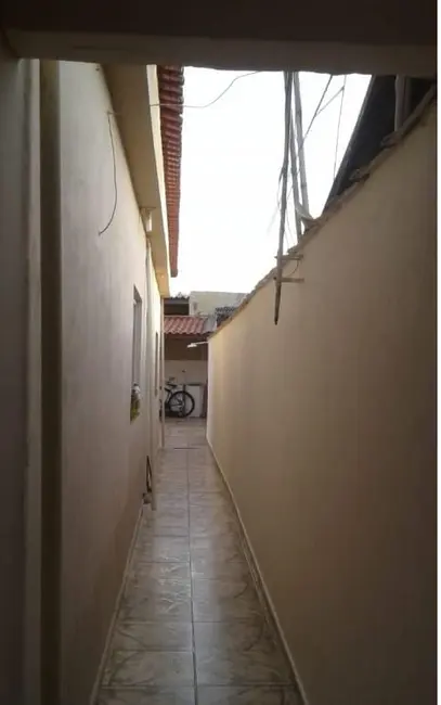 Foto 9 de Casa com 1 quarto à venda, 125m2 em Potim - SP