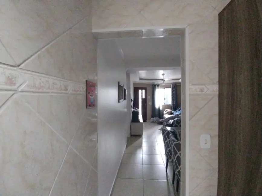 Foto 9 de Casa com 2 quartos à venda, 90m2 em Taubate - SP