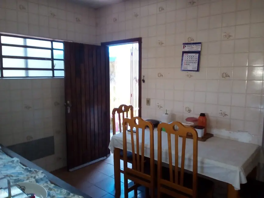 Foto 4 de Casa com 2 quartos à venda, 68m2 em Ubatuba - SP
