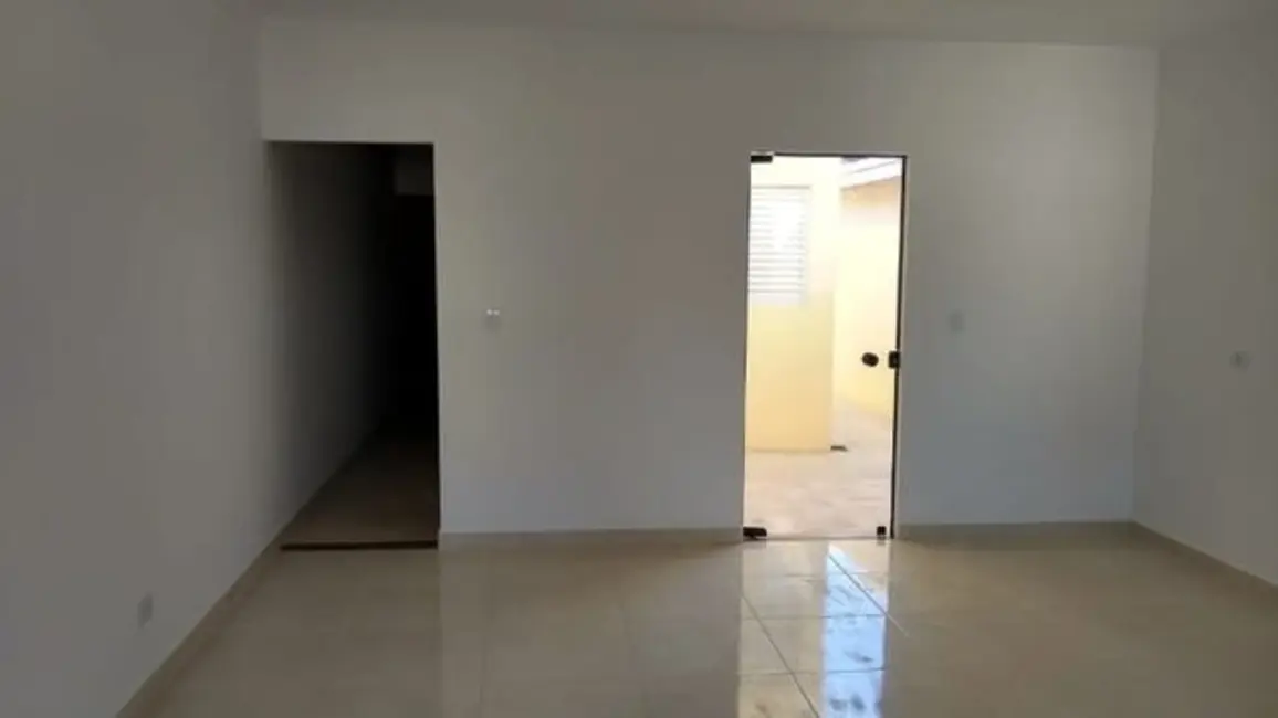 Foto 4 de Casa com 2 quartos à venda, 64m2 em Vila Bela, Taubate - SP