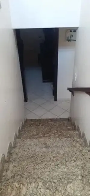 Foto 7 de Casa com 4 quartos à venda e para alugar, 350m2 em Parque São Cristóvão, Taubate - SP