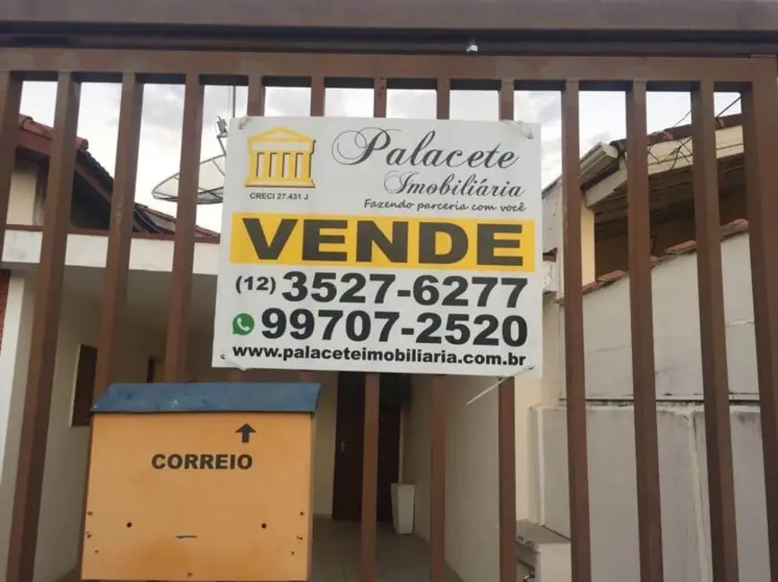 Foto 1 de Casa com 3 quartos à venda, 125m2 em Pindamonhangaba - SP