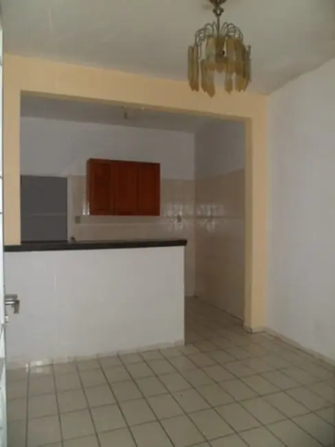 Foto 3 de Casa com 3 quartos à venda, 300m2 em Jardim Gurilândia, Taubate - SP