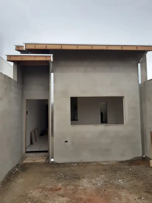 Foto 2 de Casa com 2 quartos à venda, 125m2 em Residencial e Comercial Portal dos Eucaliptos, Pindamonhangaba - SP