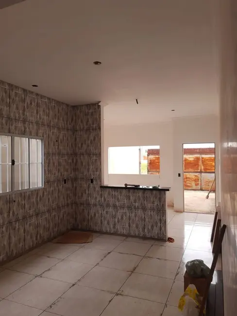 Foto 3 de Casa com 2 quartos à venda, 125m2 em Residencial e Comercial Portal dos Eucaliptos, Pindamonhangaba - SP