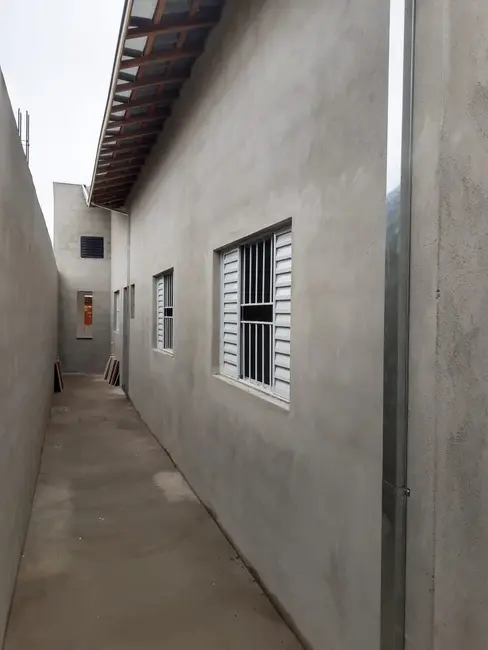 Foto 9 de Casa com 2 quartos à venda, 125m2 em Residencial e Comercial Portal dos Eucaliptos, Pindamonhangaba - SP
