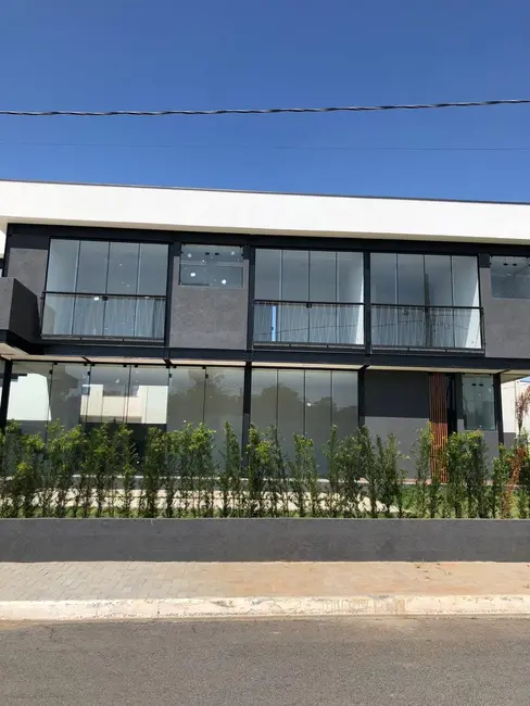 Foto 6 de Casa com 3 quartos à venda, 270m2 em Tremembe - SP