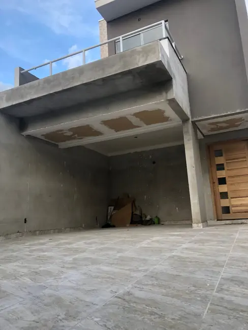 Foto 4 de Sobrado com 3 quartos à venda, 132m2 em Santana, Pindamonhangaba - SP