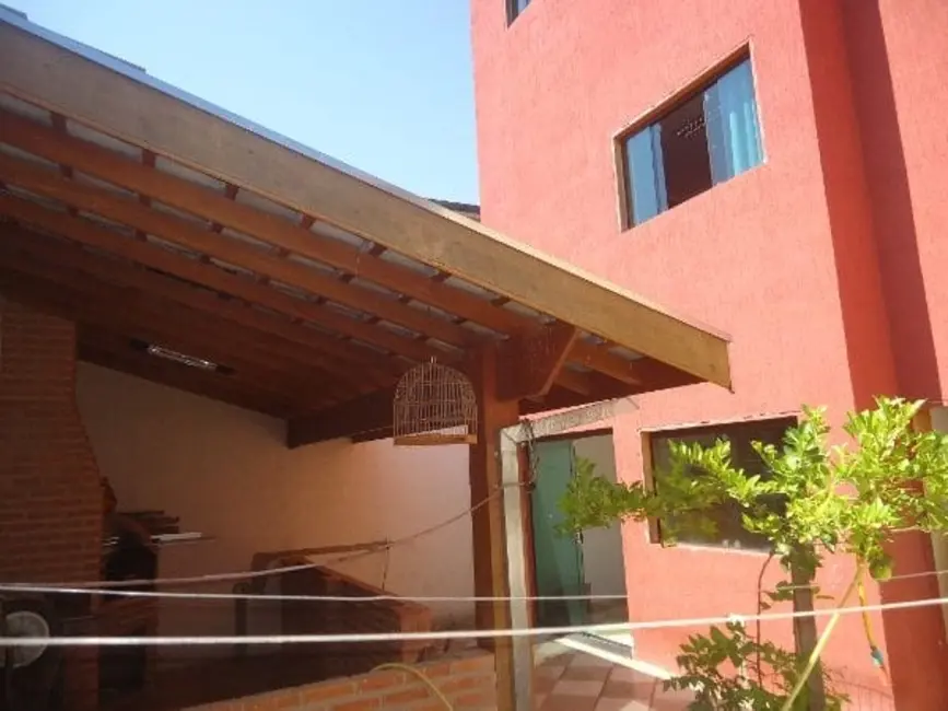 Foto 1 de Sobrado com 4 quartos à venda, 300m2 em Parque das Nações, Pindamonhangaba - SP