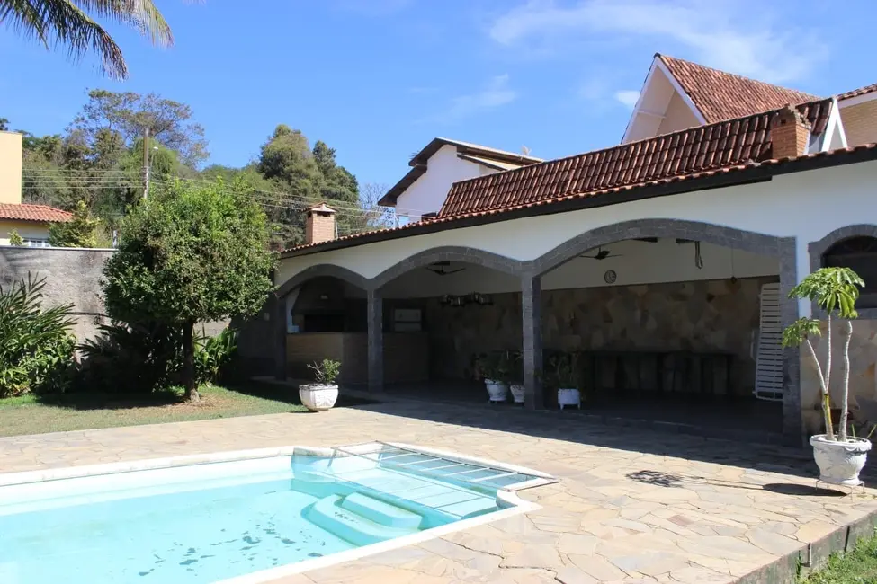 Foto 3 de Sobrado com 4 quartos à venda, 481m2 em Portal das Colinas, Guaratingueta - SP