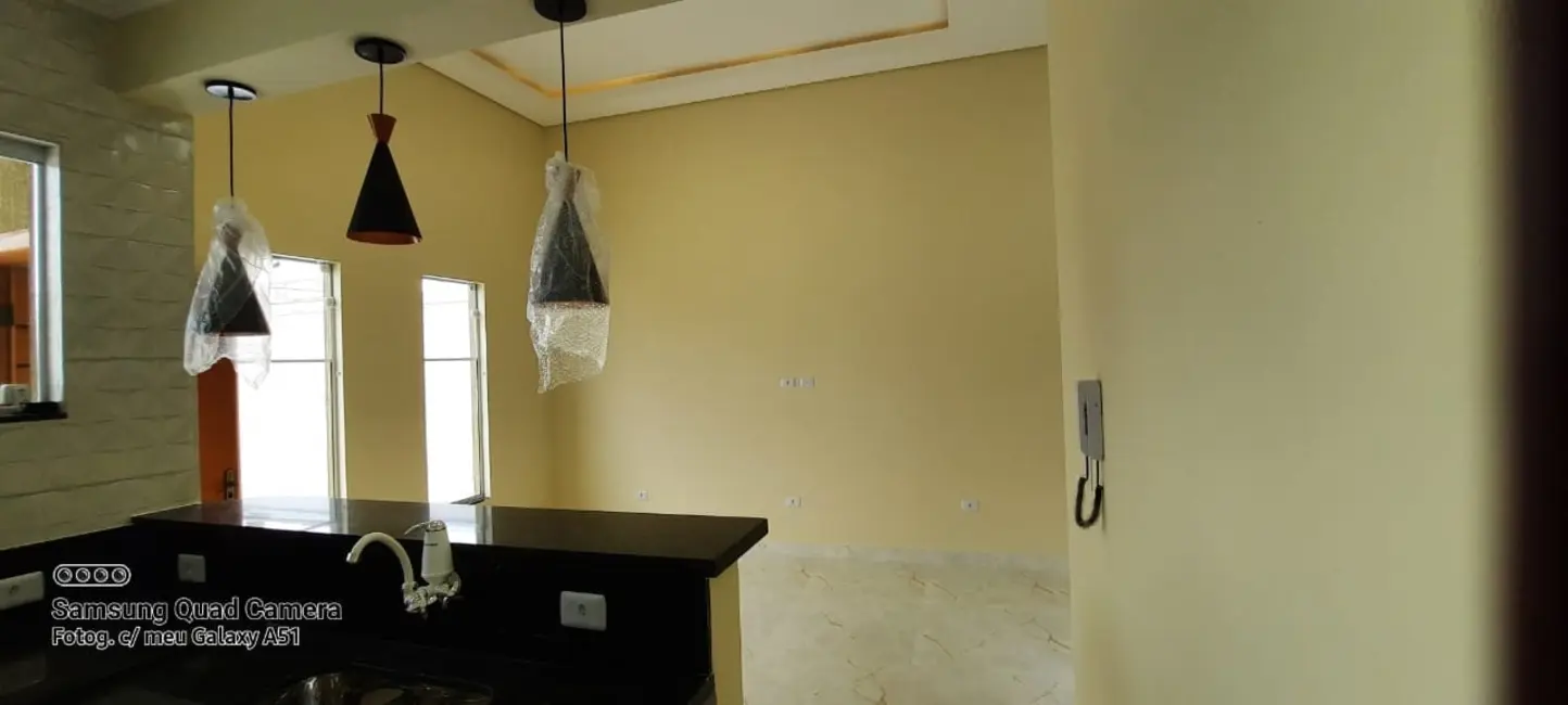 Foto 3 de Casa com 3 quartos à venda, 93m2 em Jardim Oásis, Taubate - SP