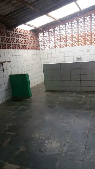 Foto 4 de Casa com 2 quartos à venda, 260m2 em Itaim, Taubate - SP