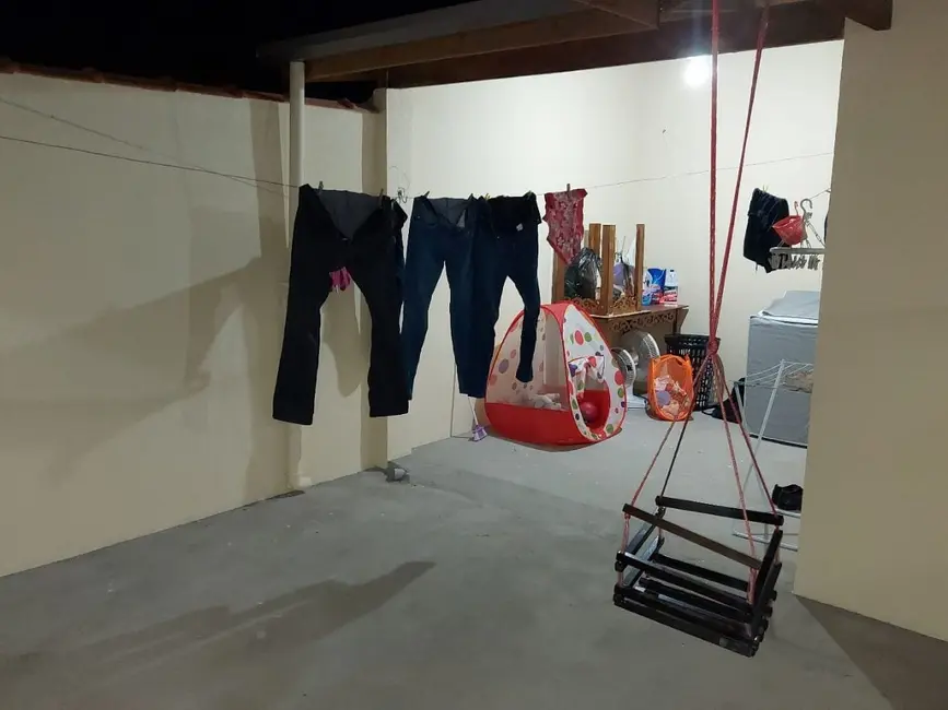 Casa com 3 quartos à venda em Jardim do Vale I, Guaratingueta - SP - imagem 9 Foto 9 de Casa com 3 quartos à venda em Jardim do Vale I, Guaratingueta - SP