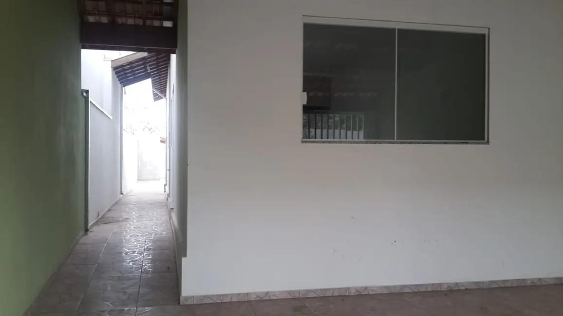 Foto 8 de Casa com 2 quartos à venda, 166m2 em Residencial Estoril, Taubate - SP