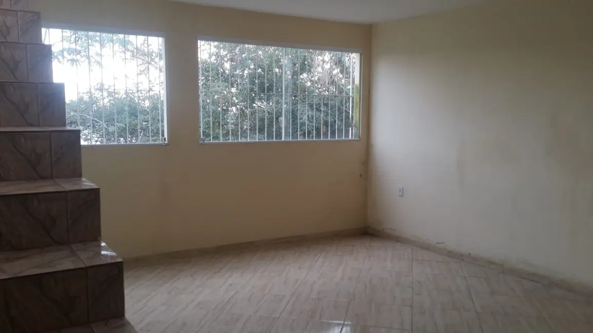 Foto 3 de Casa com 2 quartos à venda, 166m2 em Residencial Estoril, Taubate - SP